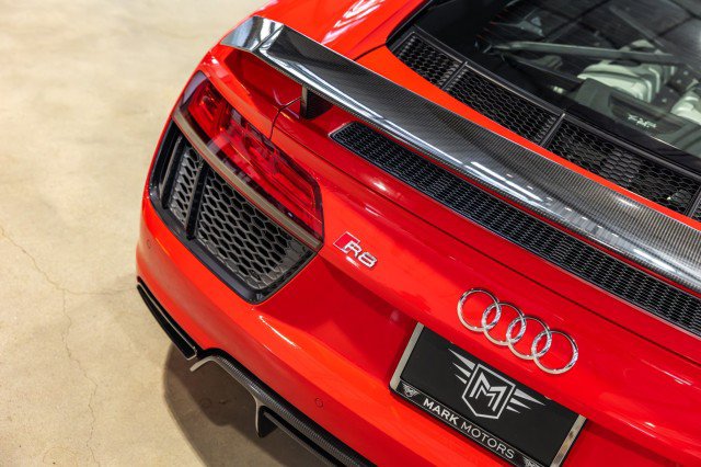 Used 2017 Audi R8 V10 plus AWD/4WD image 18