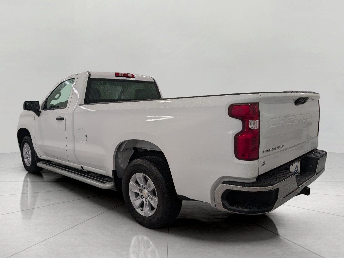 Certified 2025 Chevrolet Silverado 1500 W/T RWD image 21
