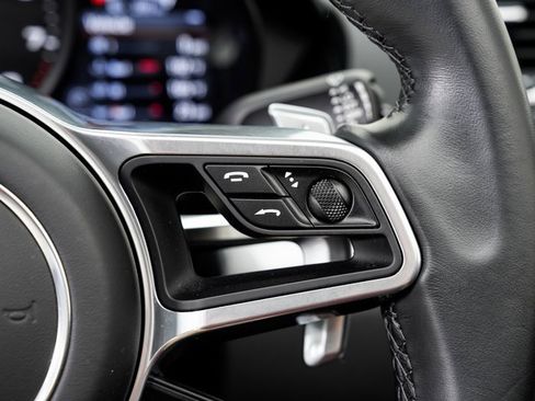 Used 2025 Porsche 718 Boxster image 15