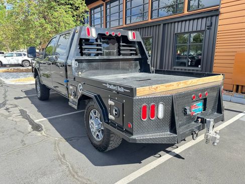 Used 2020 Ford F250 Lariat w/ Lariat Ultimate Package AWD/4WD image 3