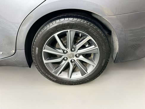 Used 2016 Lexus ES 300h image 11