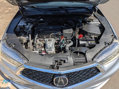 Used 2019 Acura TLX FWD image 8