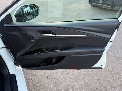 Used 2025 Toyota Camry LE FWD image 21