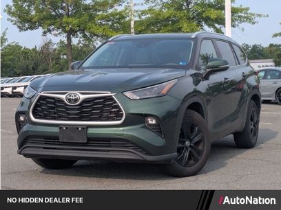 Used 2023 Toyota Highlander XLE