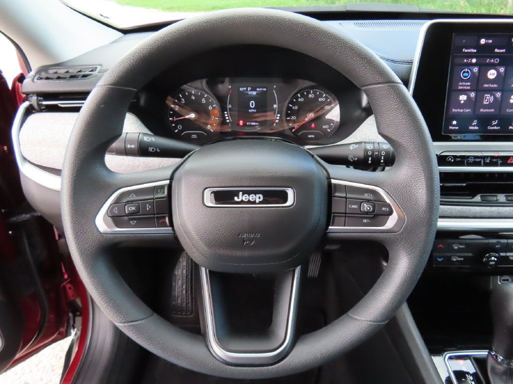 Certified 2022 Jeep Compass Sport AWD/4WD image 16