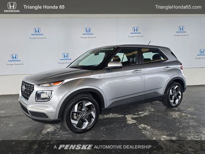 Used 2025 Hyundai Venue SE