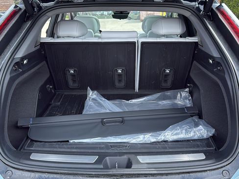 New 2026 Cadillac Optiq Sport 2 w/ LPO, Floor Liner Package image 31