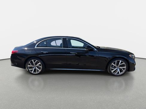 Used 2025 Mercedes-Benz E 350 Sedan image 8