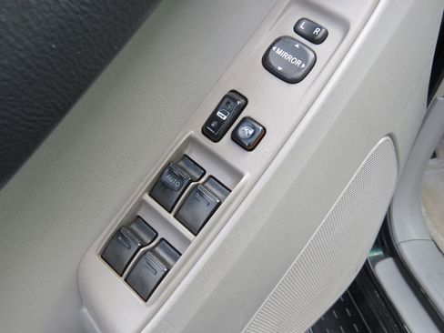 Used 2005 Toyota 4Runner SR5 image 20