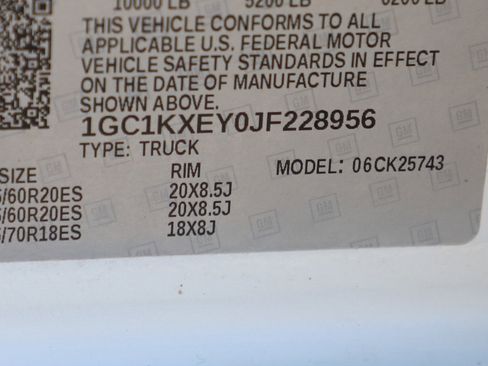 Used 2018 Chevrolet Silverado 2500 High Country w/ Duramax Plus Package image 27