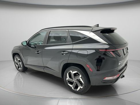Used 2023 Hyundai Tucson SEL w/ Convenience Package AWD/4WD image 4