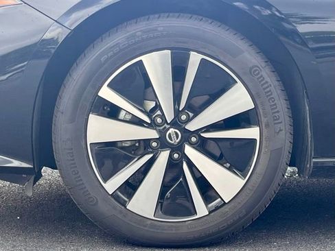 Used 2022 Nissan Altima 2.5 SV image 21