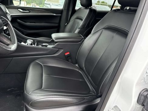 Used 2025 Jeep Grand Cherokee L Limited AWD/4WD image 22