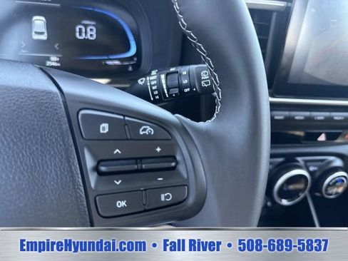 Certified 2026 Hyundai Venue SEL FWD image 28