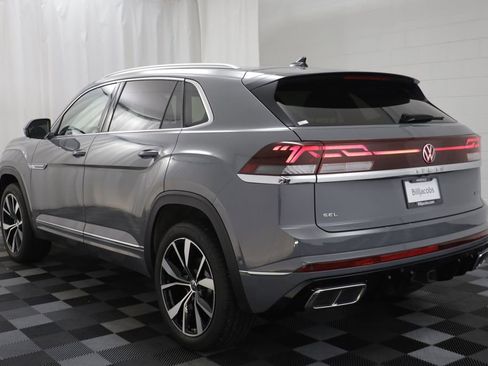 Used 2025 Volkswagen Atlas Cross Sport SEL Premium R-Line AWD/4WD image 15
