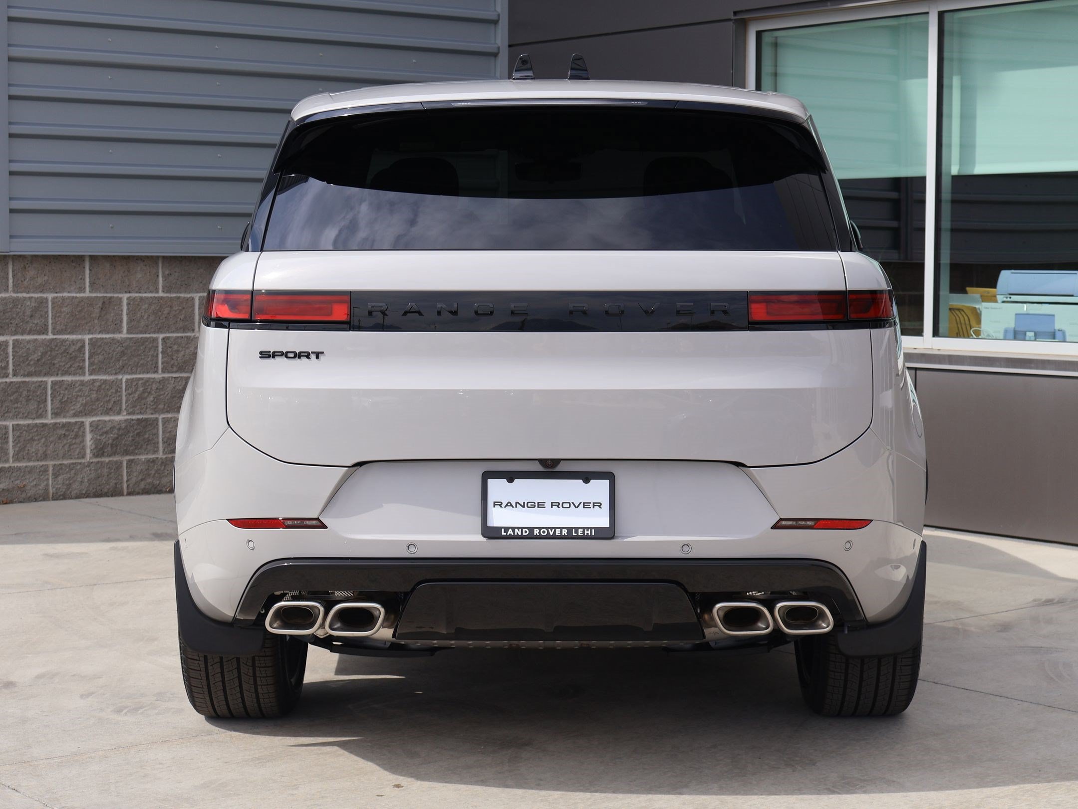 New 2026 Land Rover Range Rover Sport Dynamic SE AWD/4WD image 7