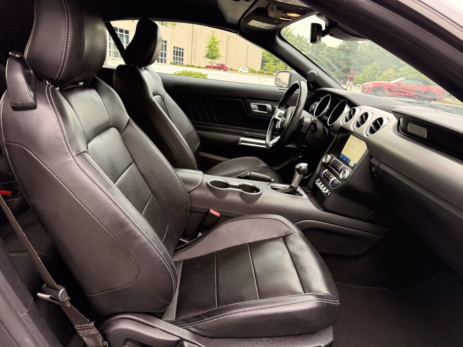 Used 2021 Ford Mustang Premium RWD image 35