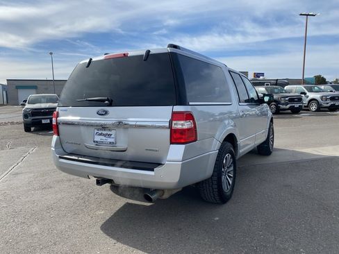Used 2017 Ford Expedition EL Platinum image 24
