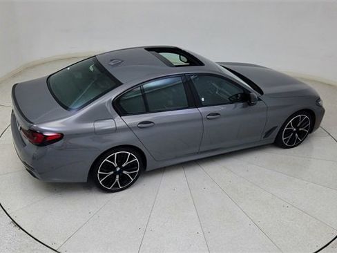 Used 2021 BMW 530e image 85