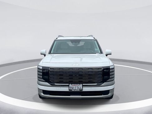 Used 2026 Hyundai Palisade Calligraphy AWD/4WD image 2