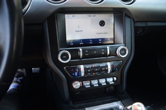 Used 2021 Ford Mustang Premium RWD image 9