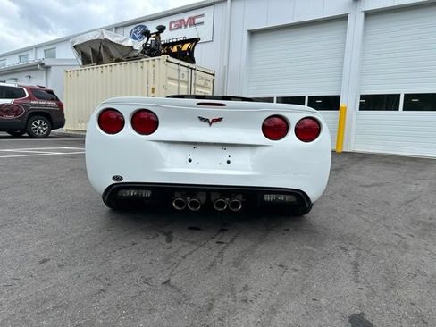 Used 2008 Chevrolet Corvette Convertible w/ Preferred Equipment Group RWD image 4