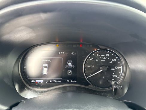 Used 2024 Nissan Kicks SR image 29
