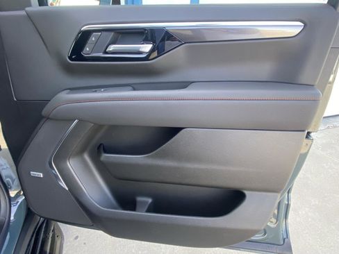 New 2026 Chevrolet Tahoe RST image 21