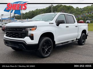 Used 2024 Chevrolet Silverado 1500 Custom Trail Boss w/ Turbomax Blackout Package AWD/4WD video 1