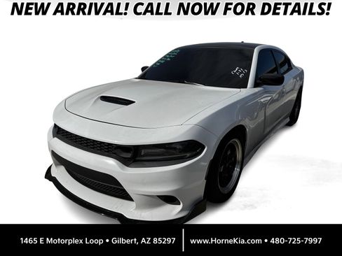 Used 2019 Dodge Charger R/T w/ Blacktop Package image 1