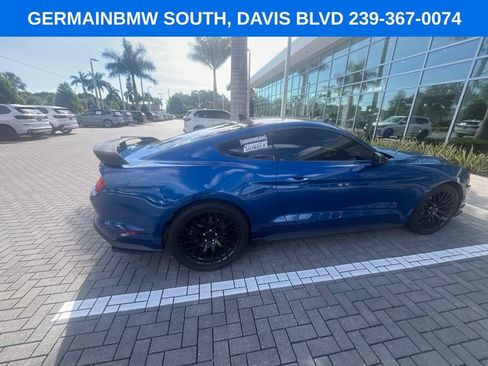 Used 2022 Ford Mustang GT w/ Equipment Group 301A RWD image 8