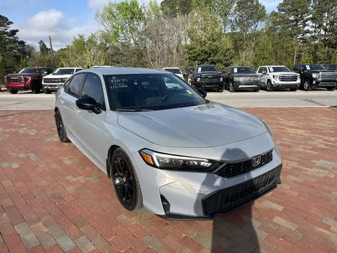 Used 2025 Honda Civic Sport image 18