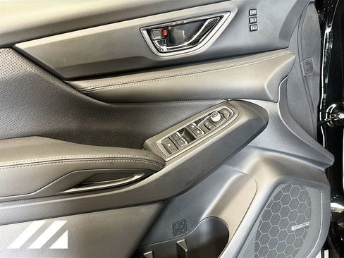 New 2026 Subaru Ascent Limited AWD/4WD image 18