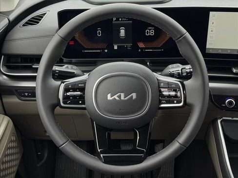 New 2026 Kia Carnival image 18