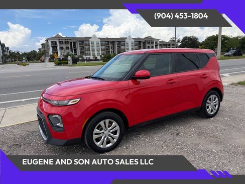 Used 2021 Kia Soul LX FWD image 1