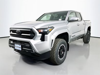 New 2025 Toyota Tacoma SR5