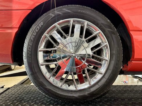 Used 2003 Ford Thunderbird image 78