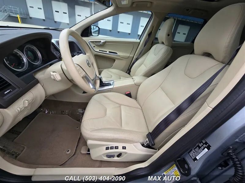 Used 2013 Volvo XC60 T6 AWD/4WD image 11