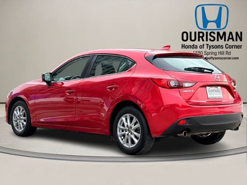 Used 2016 MAZDA MAZDA3 i Grand Touring image 3