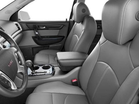 Used 2016 GMC Acadia SLT FWD image 9