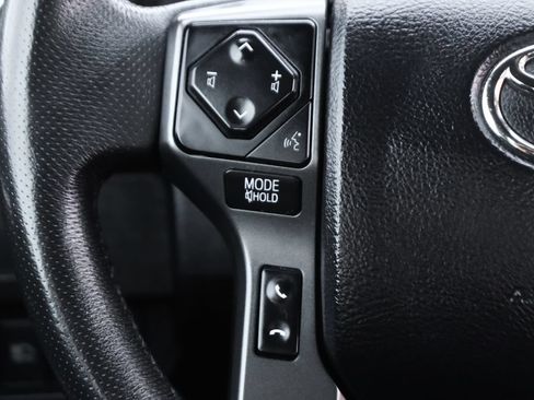 Used 2021 Toyota Tacoma TRD Off-Road w/ Technology Package AWD/4WD image 21