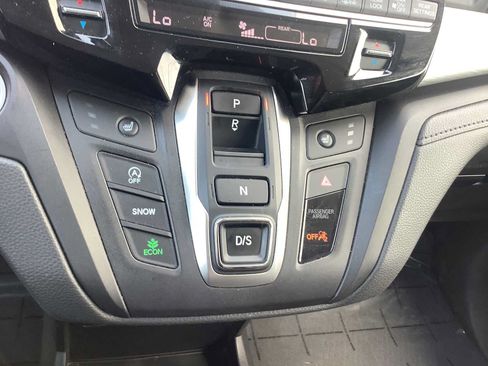 Used 2025 Honda Odyssey EX-L image 18