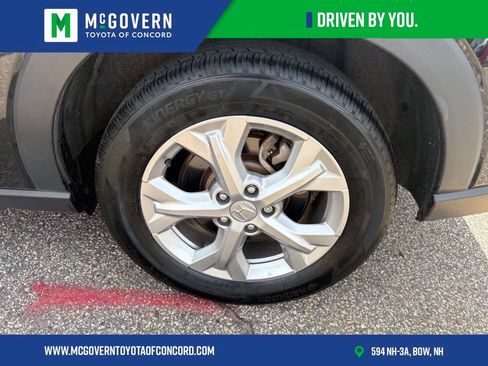 Used 2025 Honda HR-V LX image 31
