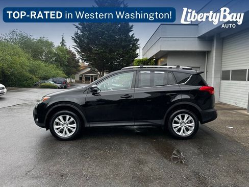 Used 2014 Toyota RAV4 Limited w/ Technology Package AWD/4WD image 9