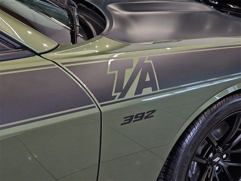 Used 2023 Dodge Challenger R/T Scat Pack w/ T/A Package image 6