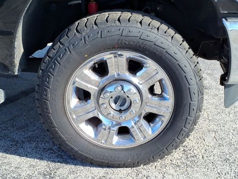 Used 2016 Ford F250 Lariat w/ Lariat Ultimate Package image 8