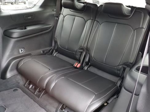 Used 2026 Jeep Grand Cherokee L Limited AWD/4WD image 44
