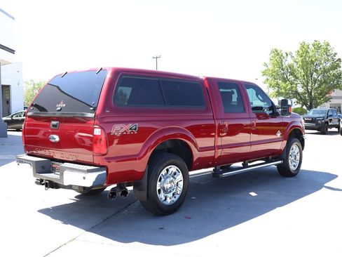 Used 2015 Ford F250 Lariat w/ Lariat Ultimate Package AWD/4WD image 6
