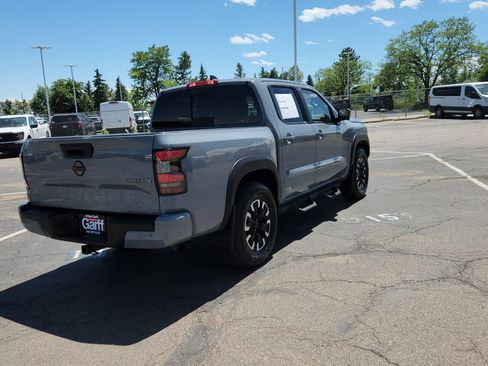 Used 2023 Nissan Frontier PRO-4X w/ Pro Convenience Package AWD/4WD image 11