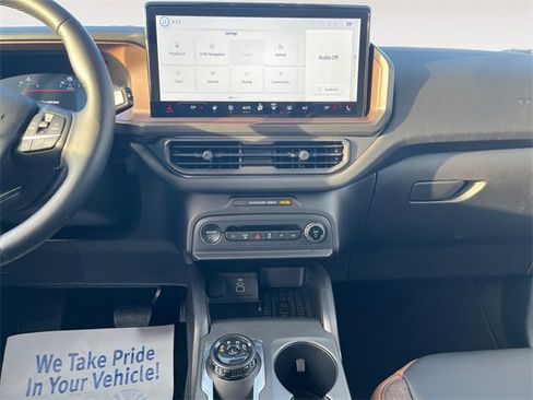 Certified 2025 Ford Bronco Sport Outer Banks w/ Outer Banks Tech Package+ image 11